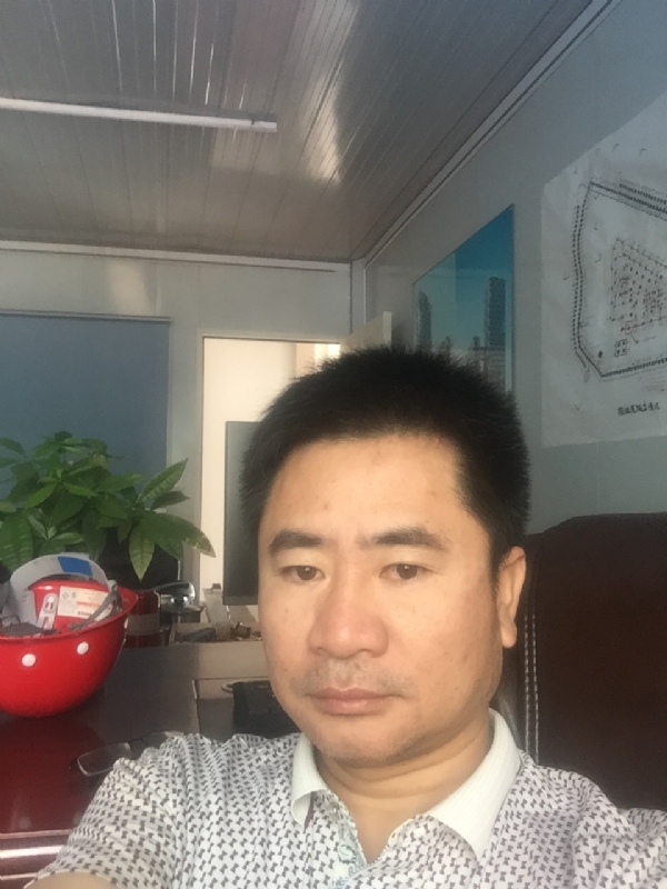 一步之遥的第一张照片--淮安相亲服务中心