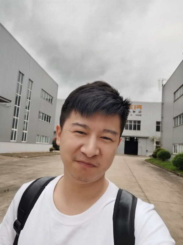 二叔的第二张照片--淮安相亲服务中心