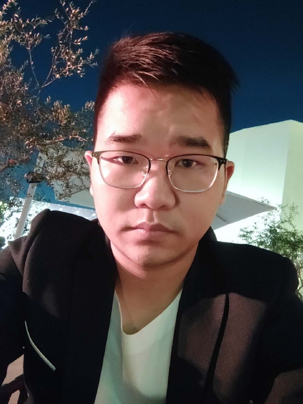 在路上的第一张照片--淮安相亲服务中心