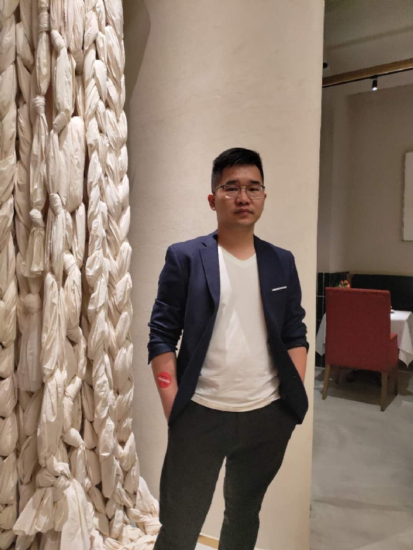 在路上的第二张照片--淮安相亲服务中心