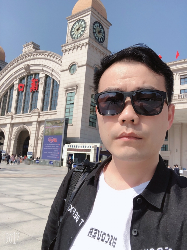 楚河畔的第一张照片--淮安相亲服务中心