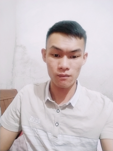 ye369369的第一张照片--淮安相亲服务中心