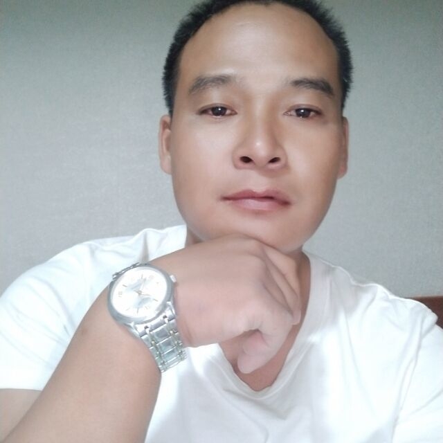 一点红的第一张照片--淮安相亲服务中心