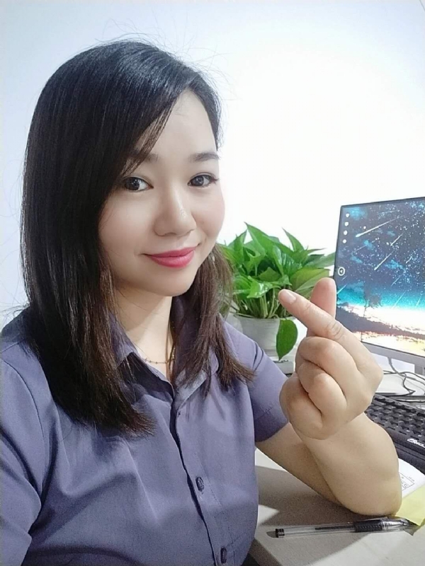 邱思敏的第一张照片--淮安相亲服务中心