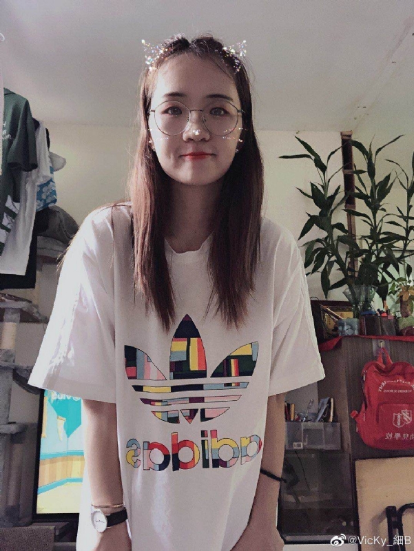 丁美洁的第一张照片--淮安相亲服务中心