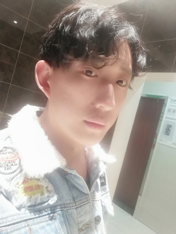 鲸落ii的第二张照片--淮安相亲服务中心