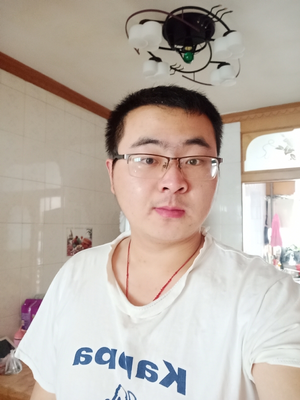 于磊的第一张照片--淮安相亲服务中心