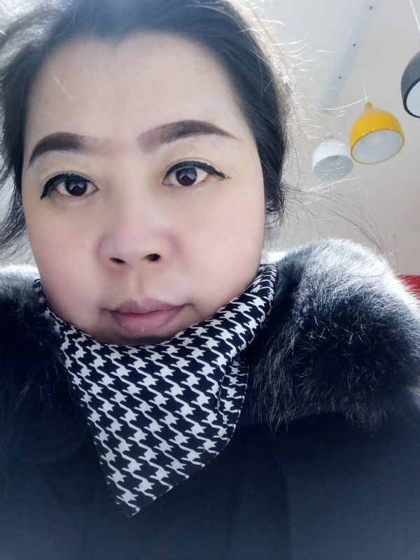 余猪猪的第一张照片--淮安相亲服务中心