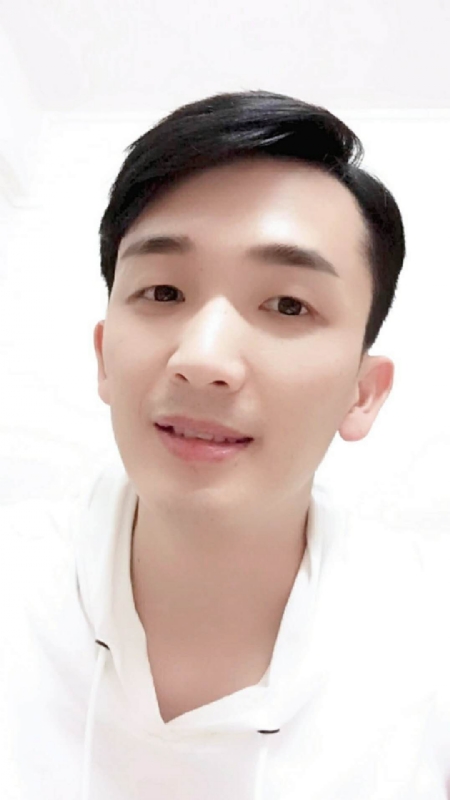 小锕方的第一张照片--淮安相亲服务中心