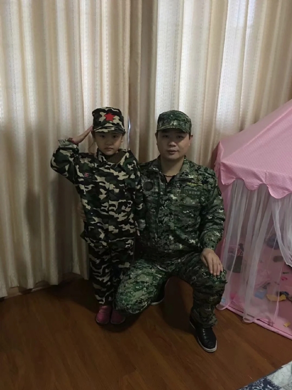 俗人的第一张照片--淮安相亲服务中心