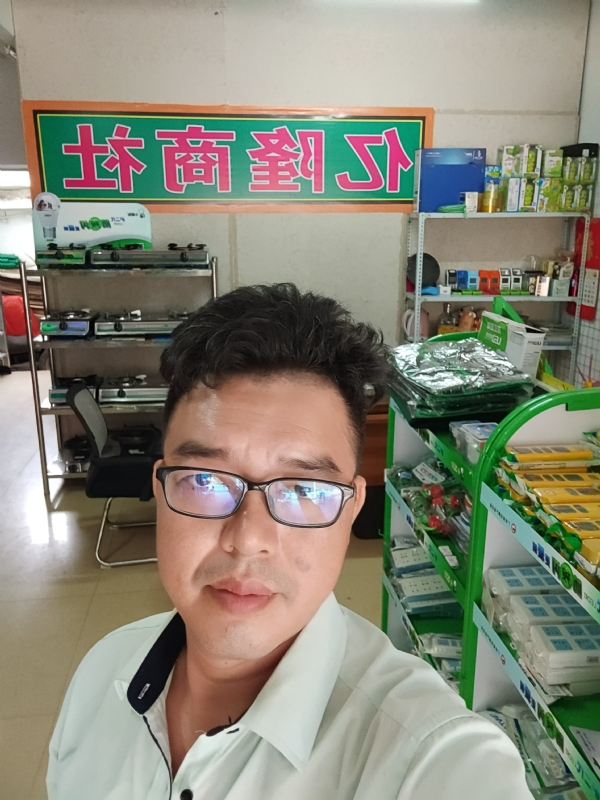 亿隆的第三张照片--淮安相亲服务中心