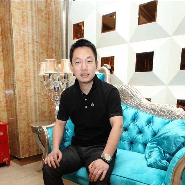 我是易先生的第一张照片--淮安相亲服务中心