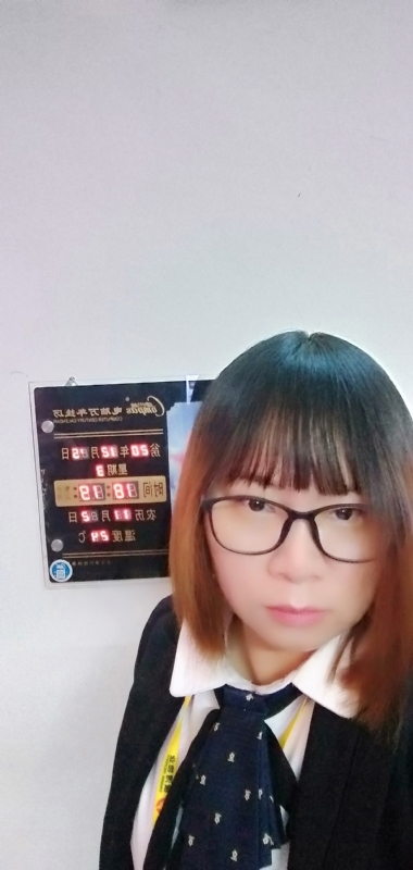 苹果的第一张照片--淮安相亲服务中心