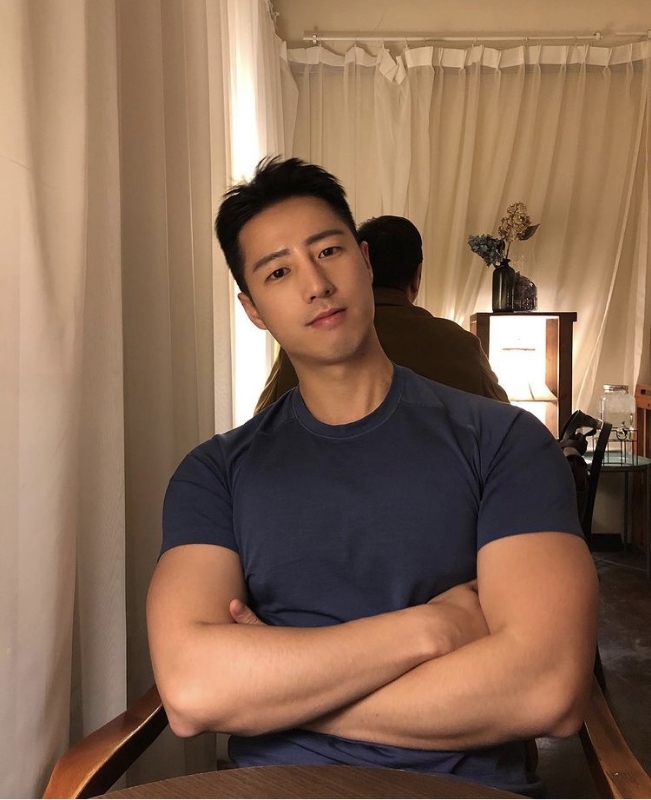 宇星的第一张照片--淮安相亲服务中心