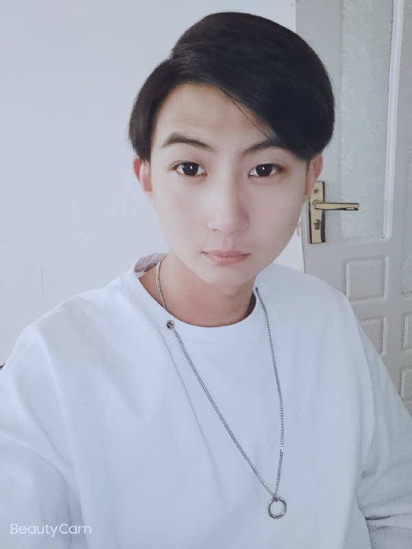 漠然的第三张照片--淮安相亲服务中心