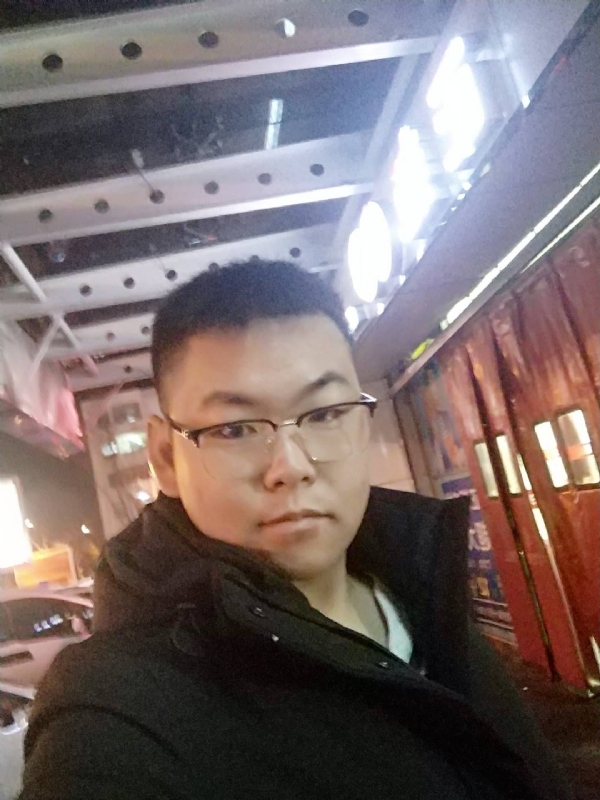 杜跃龙的第一张照片--淮安相亲服务中心