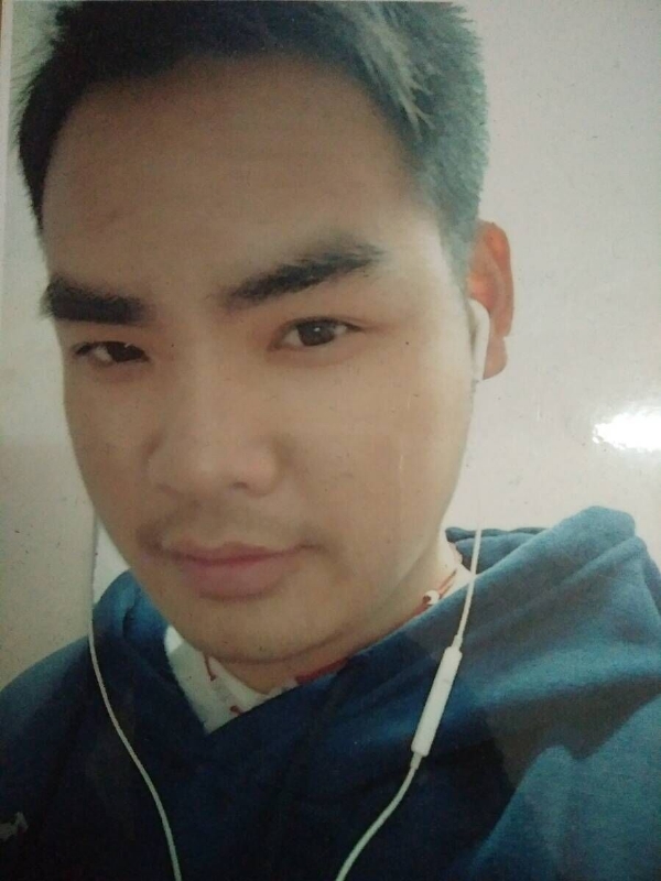 渴望爱的第一张照片--淮安相亲服务中心