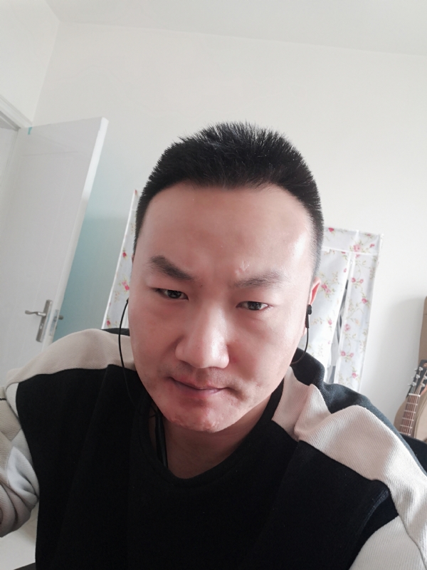 曹先森的第一张照片--淮安相亲服务中心