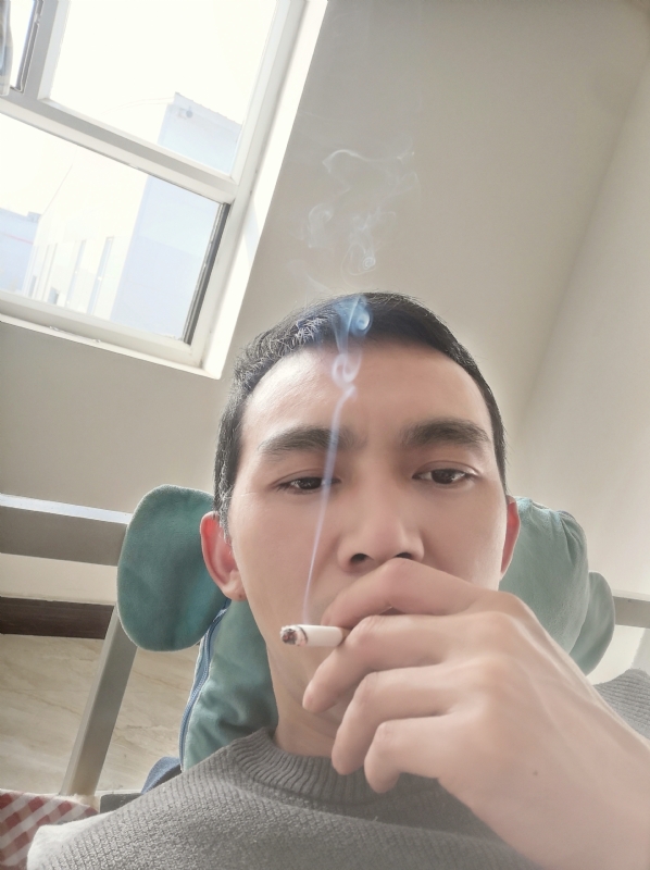 殇情的第一张照片--淮安相亲服务中心