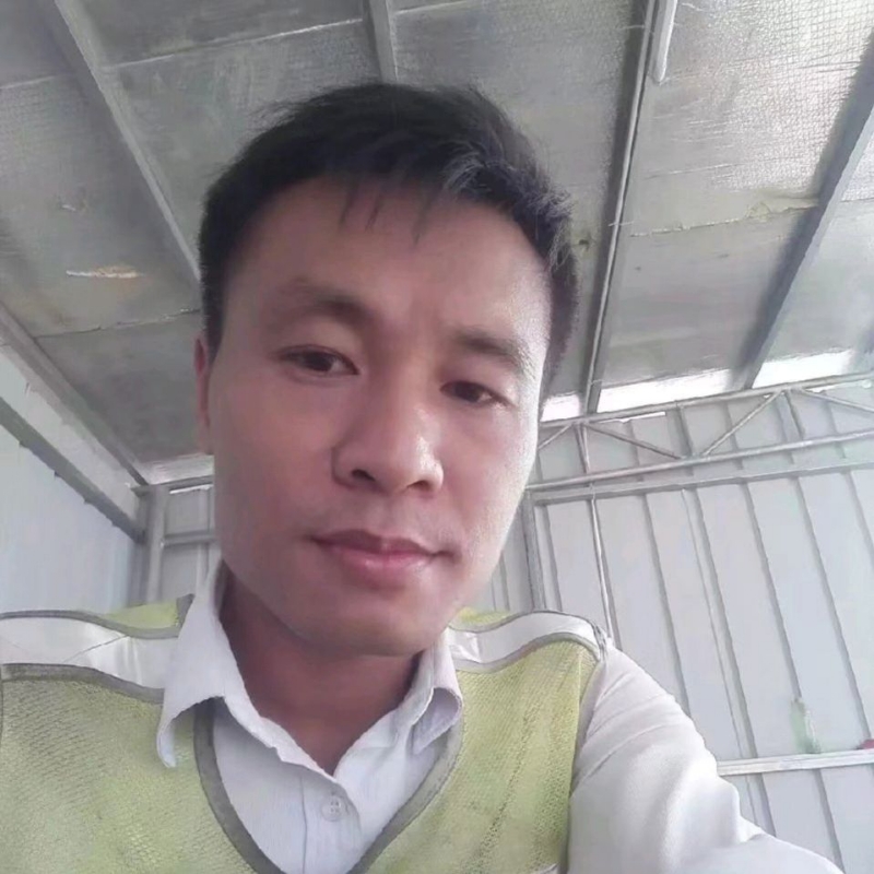 小马哥的第二张照片--淮安相亲服务中心