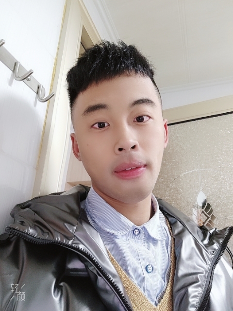 幼稚鬼的第一张照片--淮安相亲服务中心