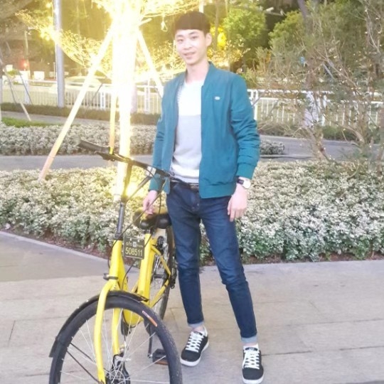 李伟的第一张照片--淮安相亲服务中心