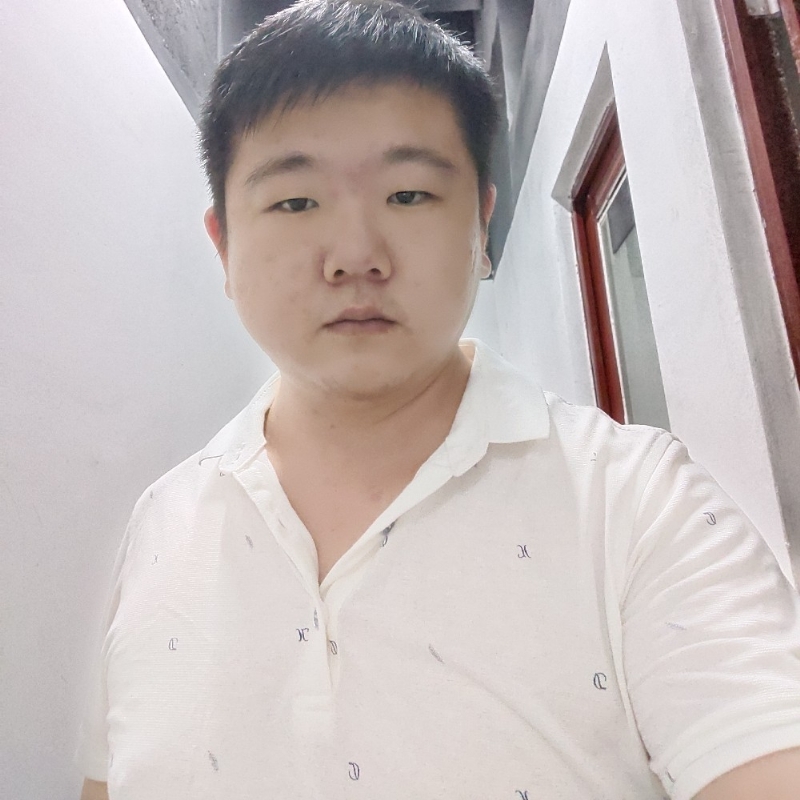 苍凉的第二张照片--淮安相亲服务中心