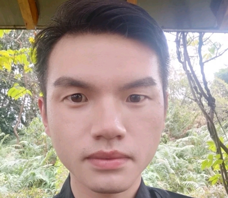 彬彬有礼的第二张照片--淮安相亲服务中心