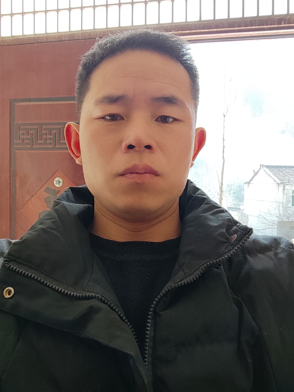 勇敢的成长的第一张照片--淮安相亲服务中心