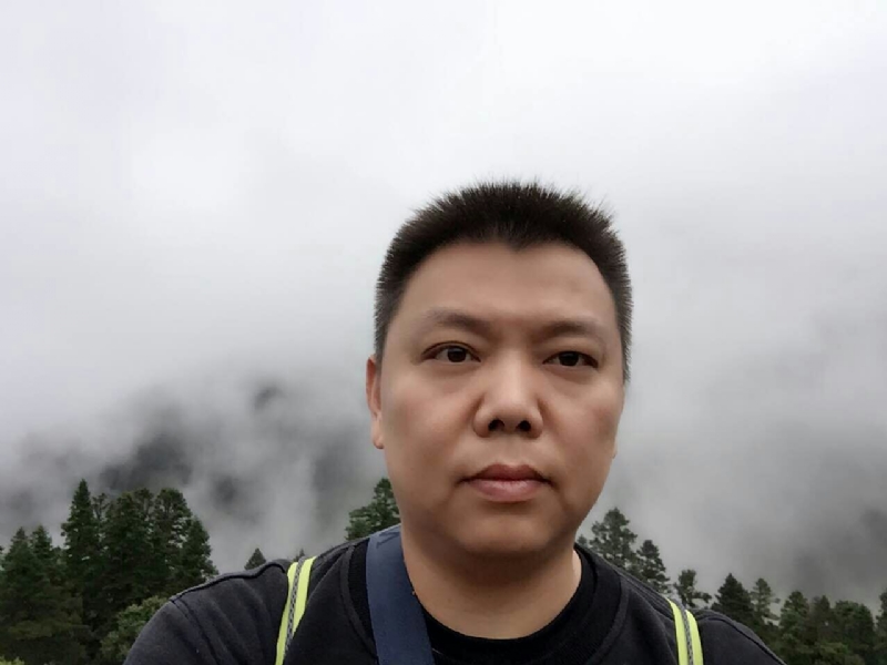 俊哥的第一张照片--淮安相亲服务中心