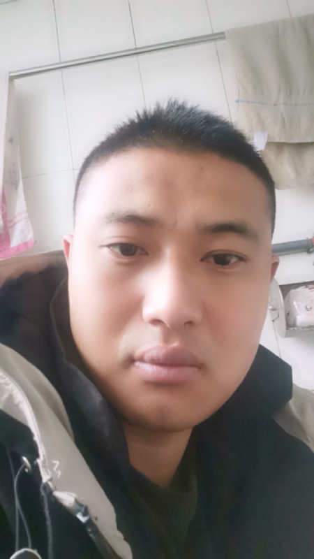 烟花再美不过瞬间的第一张照片--淮安相亲服务中心