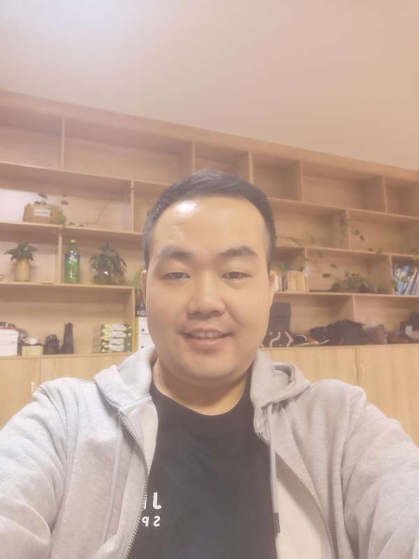 carl的第一张照片--淮安相亲服务中心