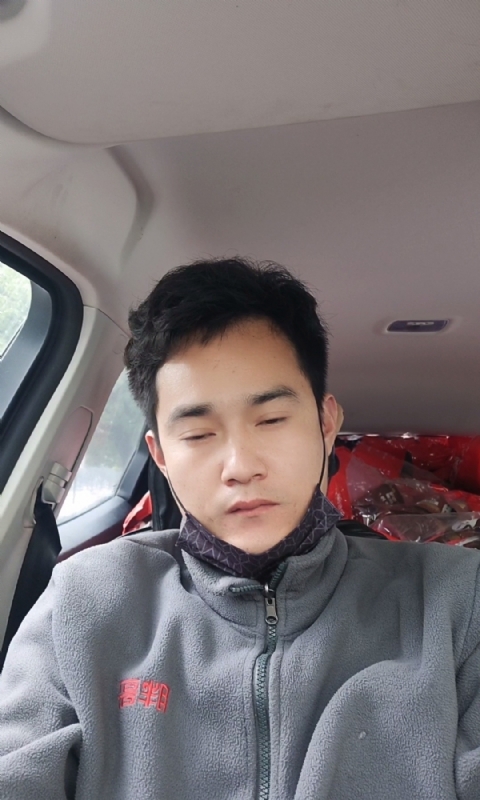 冷锋的第一张照片--淮安相亲服务中心