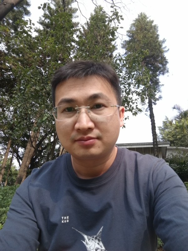 不如随风的第二张照片--淮安相亲服务中心