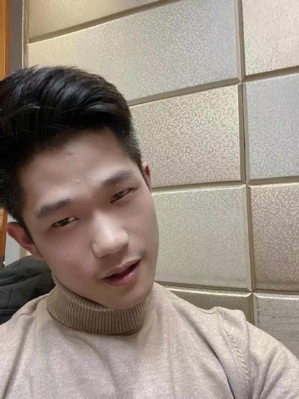 南墙的第一张照片--淮安相亲服务中心