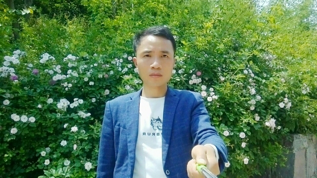 一生何求的第一张照片--淮安相亲服务中心