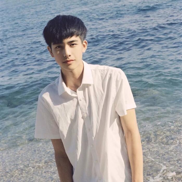 啊巴啊巴的第一张照片--淮安相亲服务中心