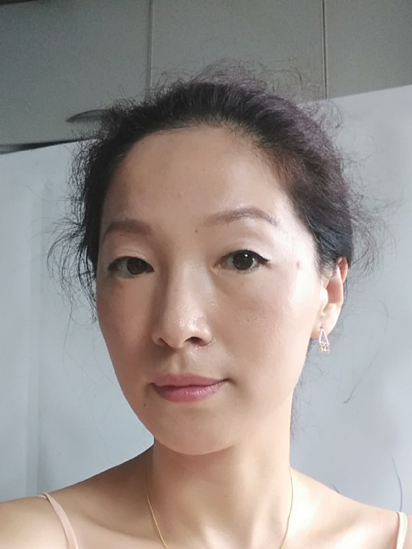 彼岸花的第一张照片--淮安相亲服务中心