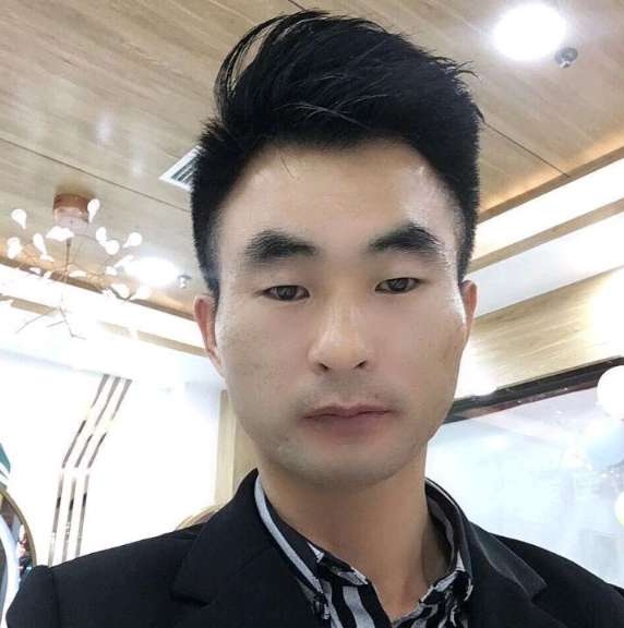 情系半生的第一张照片--淮安相亲服务中心