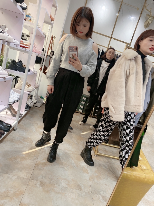 媛媛的第二张照片--淮安相亲服务中心