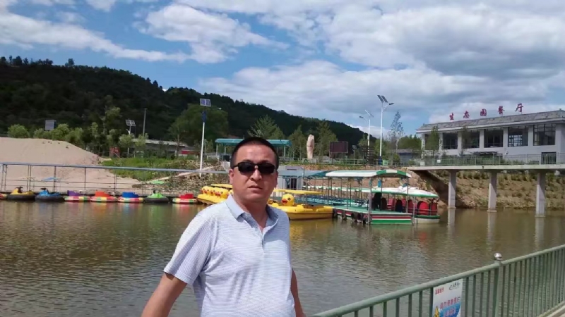 一三缺四的第一张照片--淮安相亲服务中心