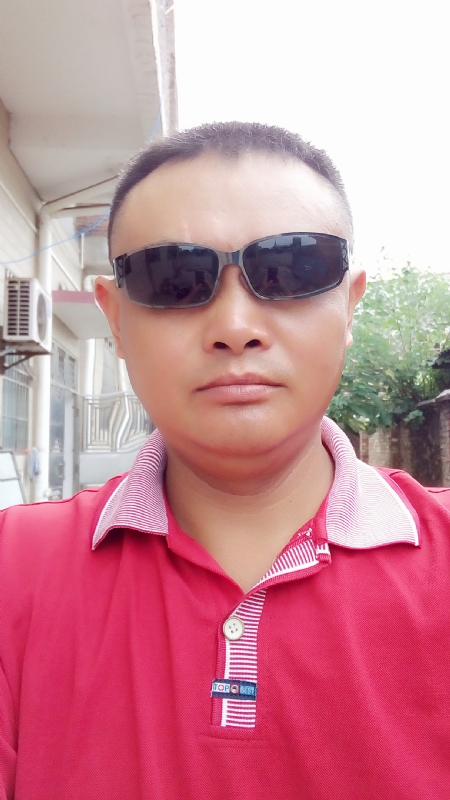 肉眼凡胎的第一张照片--淮安相亲服务中心