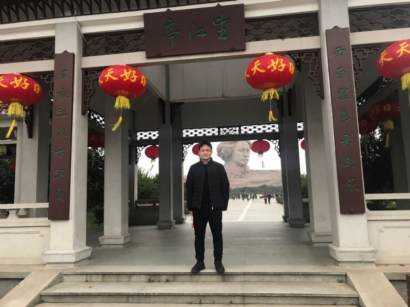 风继续吹的第一张照片--淮安相亲服务中心