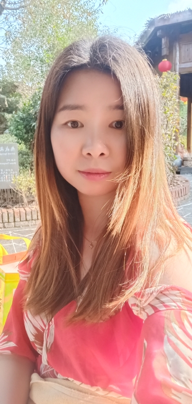 赫赫的第一张照片--淮安相亲服务中心