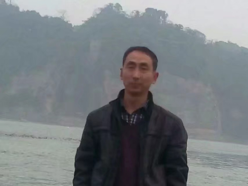 玉树临疯的第二张照片--淮安相亲服务中心