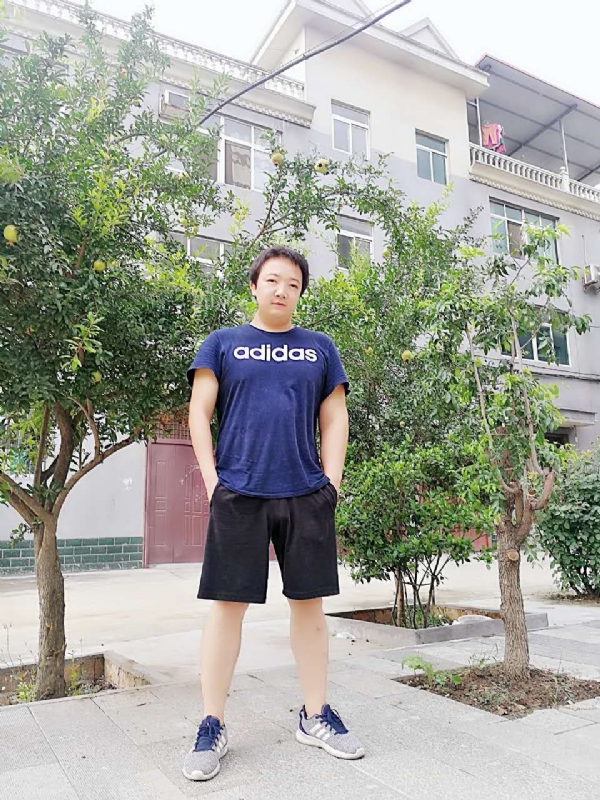 小宇的第一张照片--淮安相亲服务中心