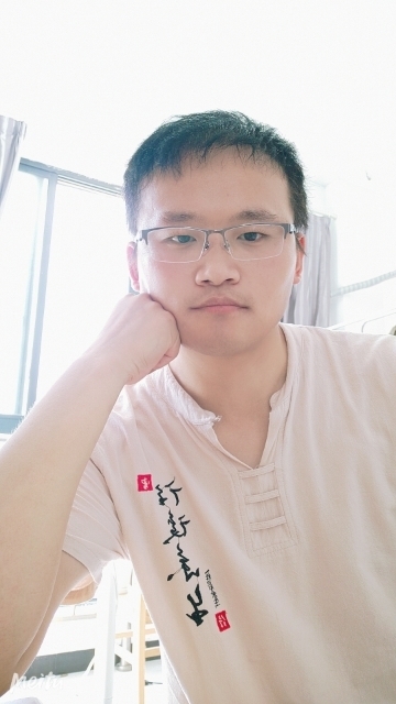 静烛寻归宿的第一张照片--淮安相亲服务中心