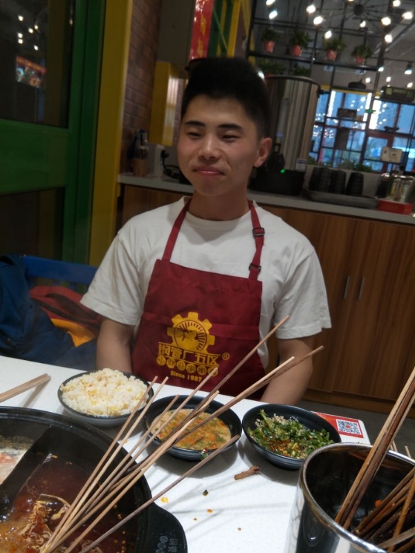 明晨的第一张照片--淮安相亲服务中心