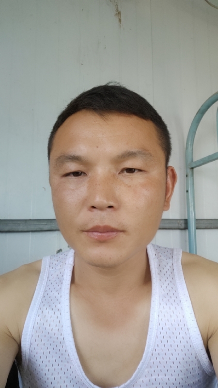 善良的人的第一张照片--淮安相亲服务中心