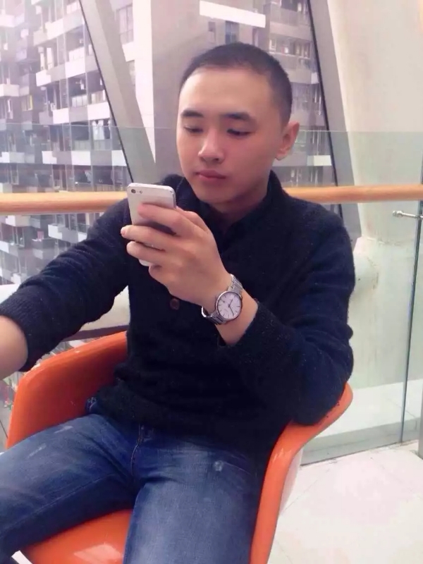 一个人的第一张照片--淮安相亲服务中心